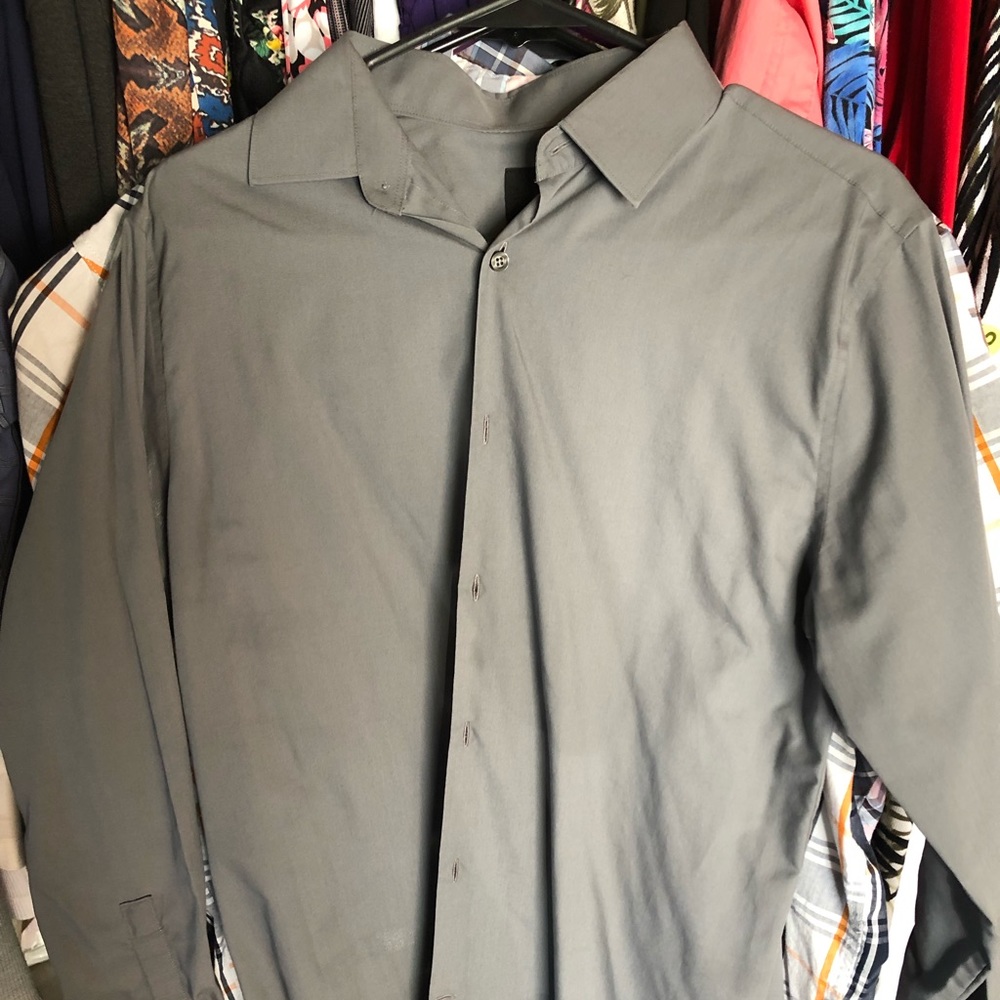 Mens M dress shirt